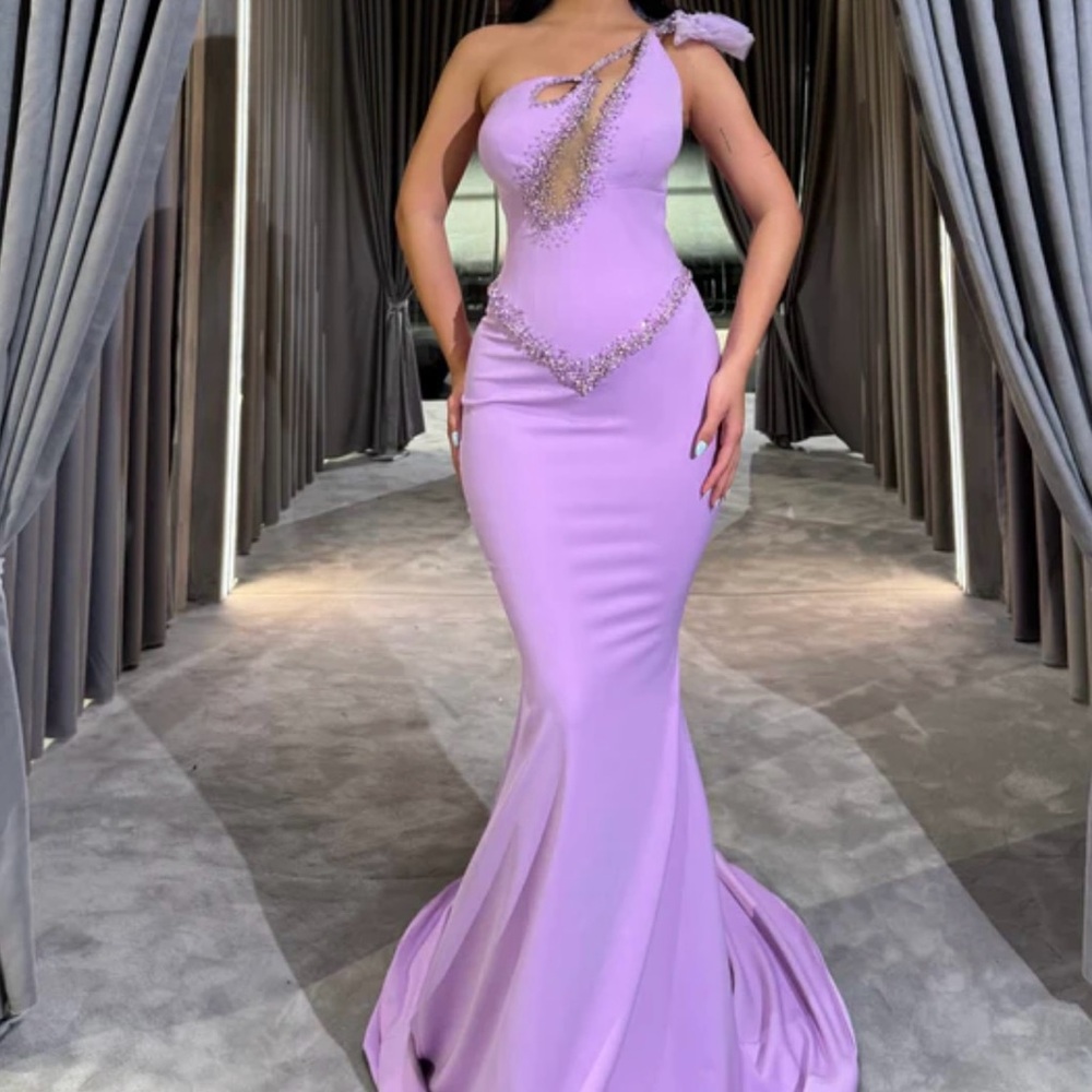 Elegant Lavender Evening Gown prom dress